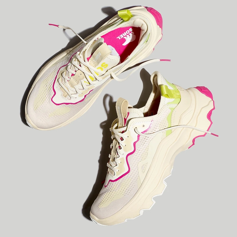 Sorel Kinetic Breakthru Day Lace Sneaker Size 9